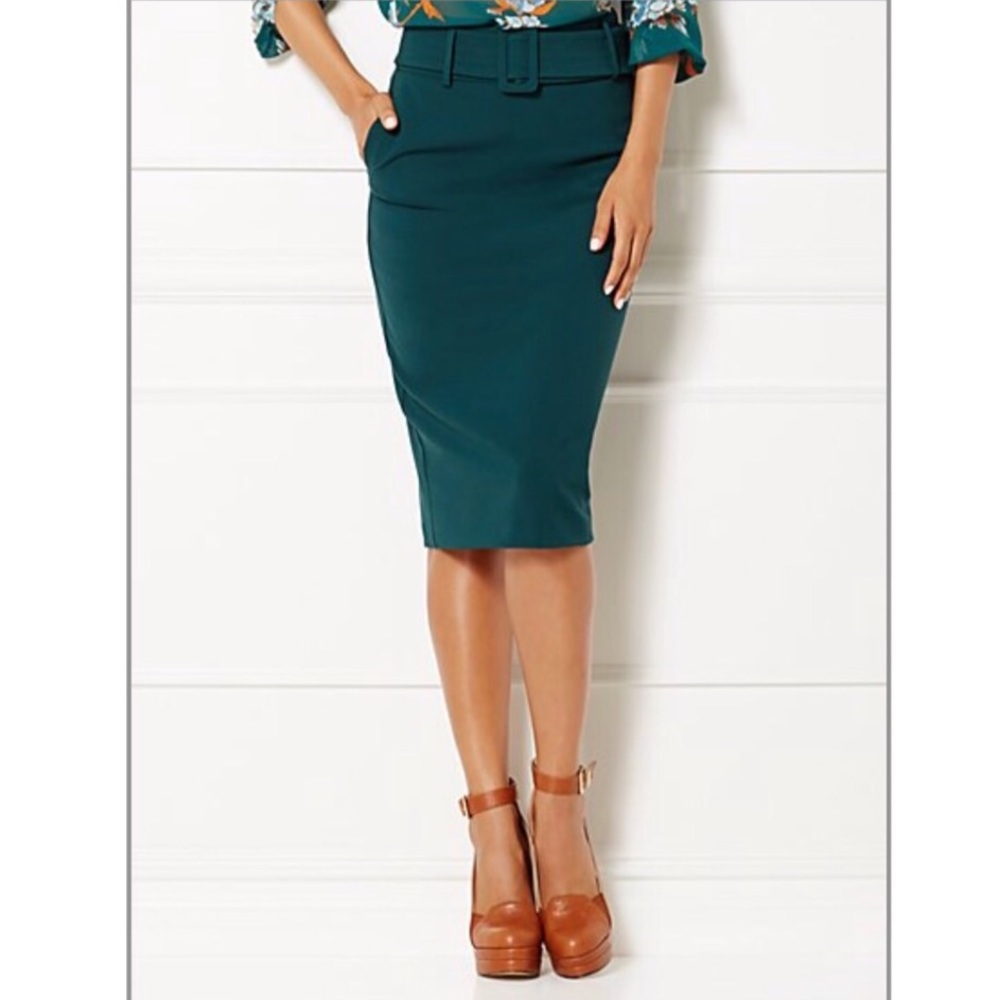 New York & Company Green Skirt Eva Mendez
